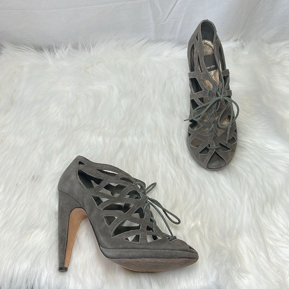 Taupe Grey Suede Platform LaceβUp Lattice Detailβ Heels Sz 9